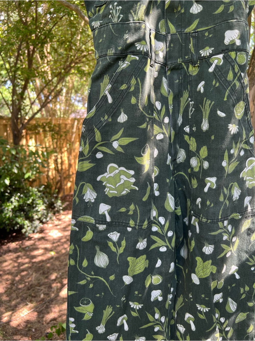 Big Bud Press Green Cookbook Short Sleeve Jumpsuit Size XS - Picture 7 of 8